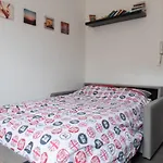 Hostnfly Apartments - Cosy Apt Near North And East Railway Stations